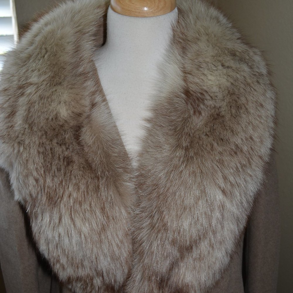 Regency Cashmere Fur and Cashmere Full length coat Pre Owned